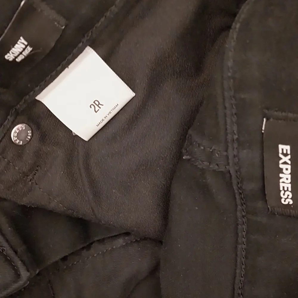 Express Jeans - Picture 2 of 9